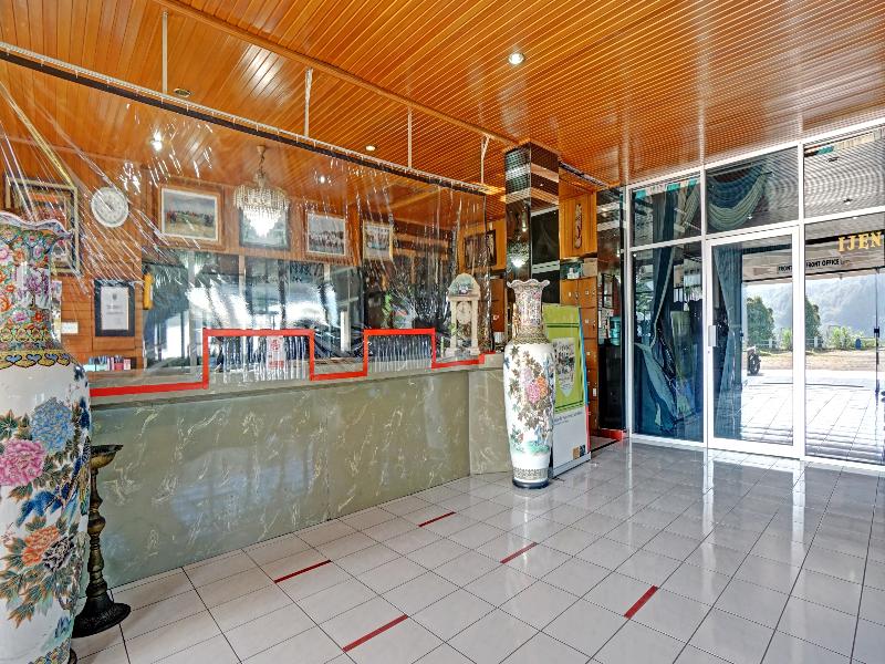 OYO 90028 Hotel Victory - Lobi