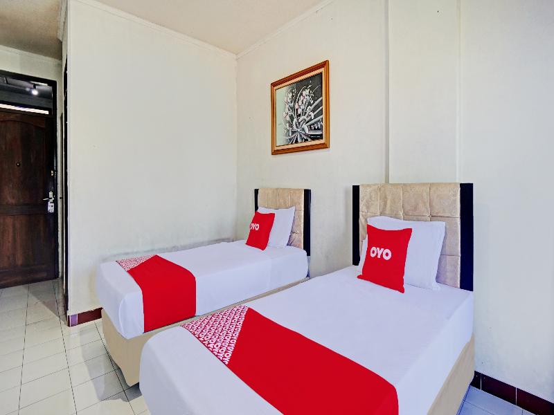 OYO 90028 Hotel Victory - Oda
