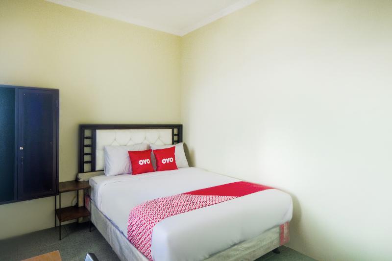 Super OYO 3354 Homia Residence - Oda