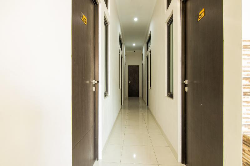 OYO 3826 Columbus Residence K11 - Genel