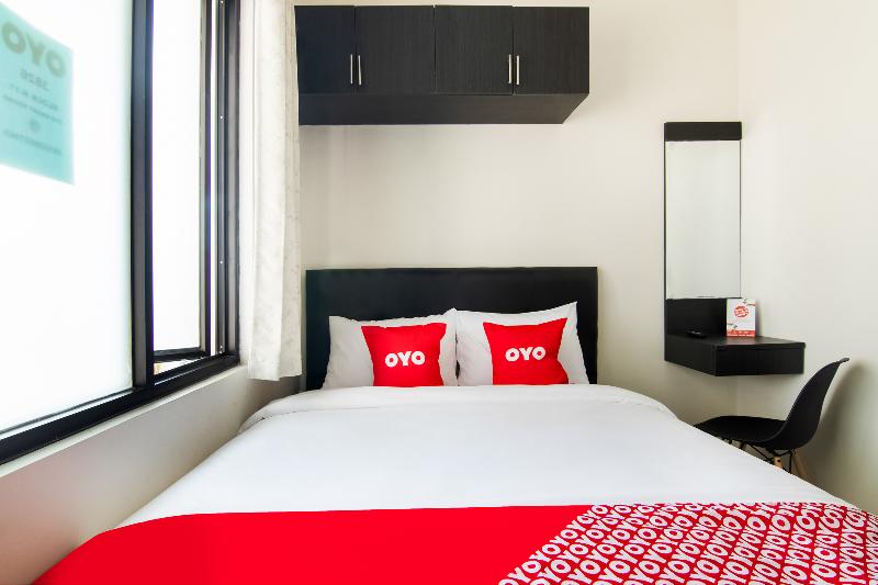 OYO 3826 Columbus Residence K11 - Oda