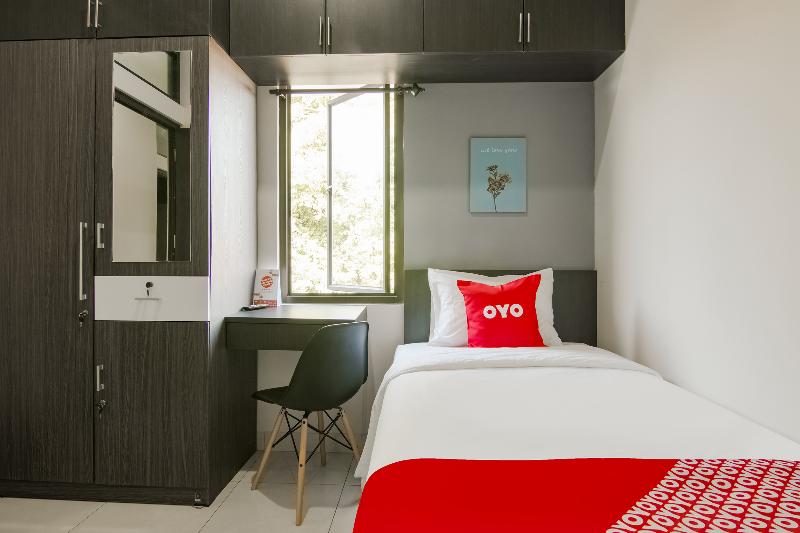 OYO 3826 Columbus Residence K11 - Oda