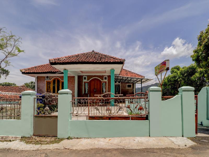 3879 Villa Sari Intan - Genel