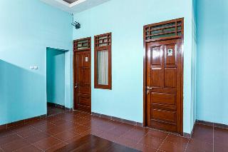 Formerly RedDoorz near Puro Mangkunegaran fotoÄŸrafÄ±
