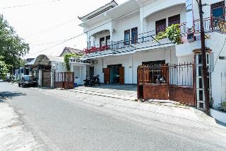 Formerly RedDoorz near Puro Mangkunegaran fotoÄŸrafÄ±