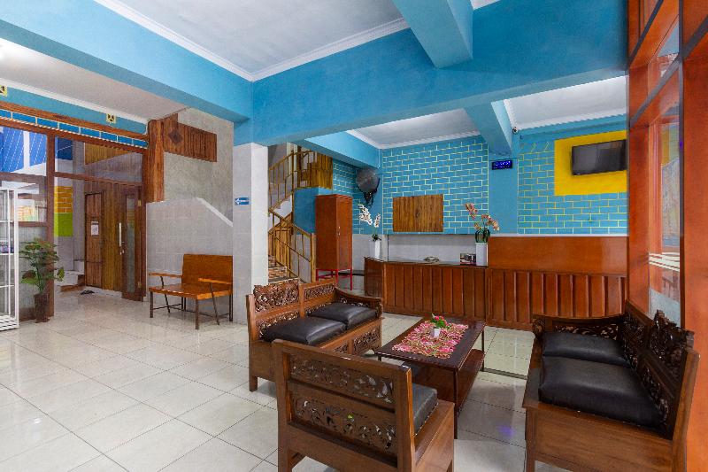 OYO 3720 Homestay Gayatri Janti - Lobi