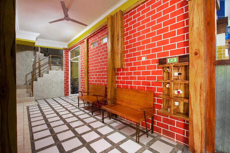 OYO 3720 Homestay Gayatri Janti - Lobi