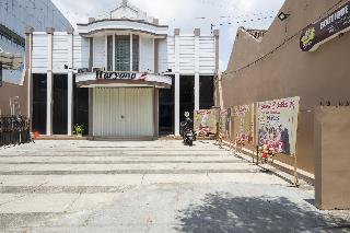 Formerly RedDoorz near Malang Train Station 3 fotoÄŸrafÄ±