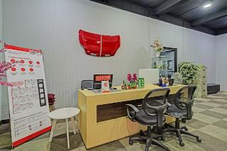 Super OYO 3198 Sukomanunggal Inn fotoÄŸrafÄ±
