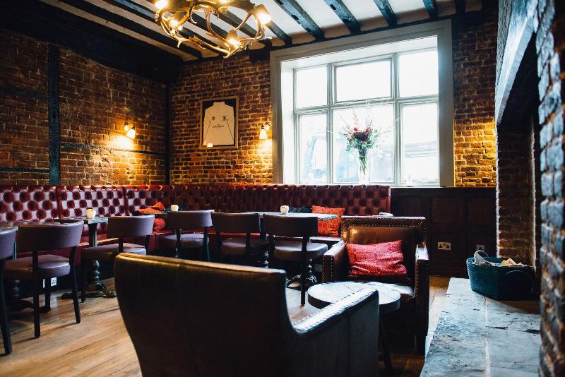 The Kings Arms - Genel