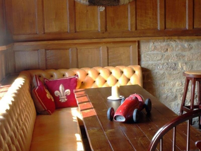 The White Horse Inn - Bar