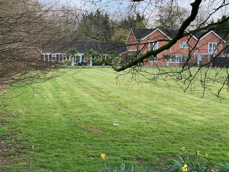 Aldercarr Hall - Genel