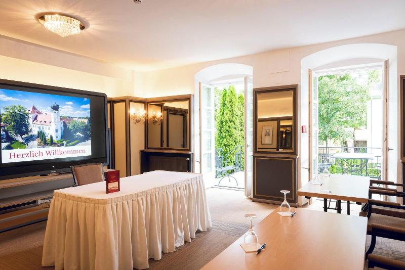Schlosshotel Neufahrn - Toplantı
