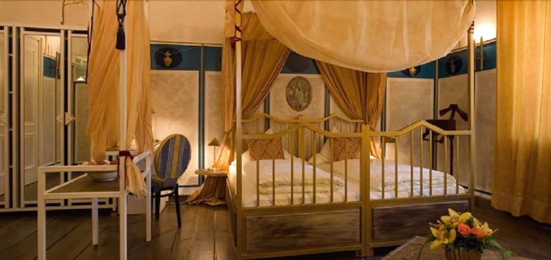 Schlosshotel Neufahrn - Oda
