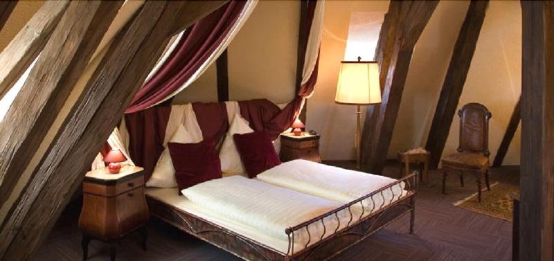 Schlosshotel Neufahrn - Oda
