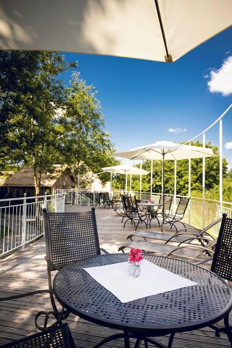 Schlosshotel Neufahrn - Teras