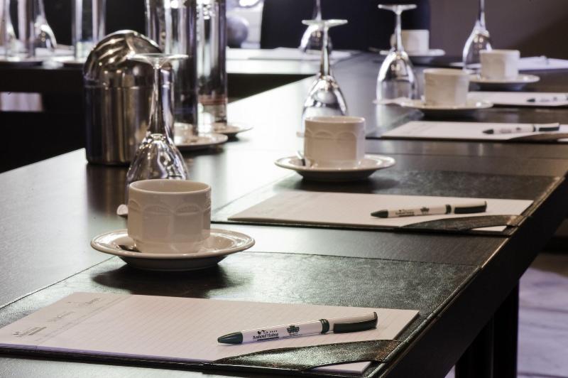 Romantik Hotel Kasteel Daelenbroeck - Toplantı