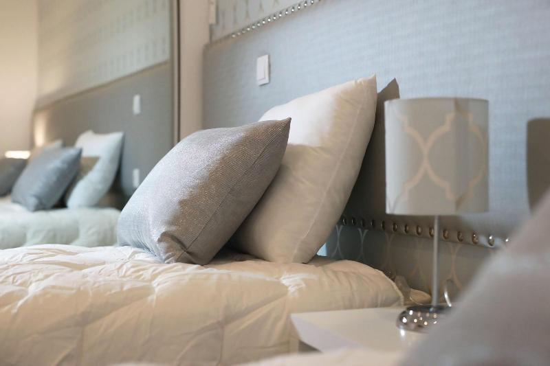 Glass Boutique - Rooms & Suites - Oda