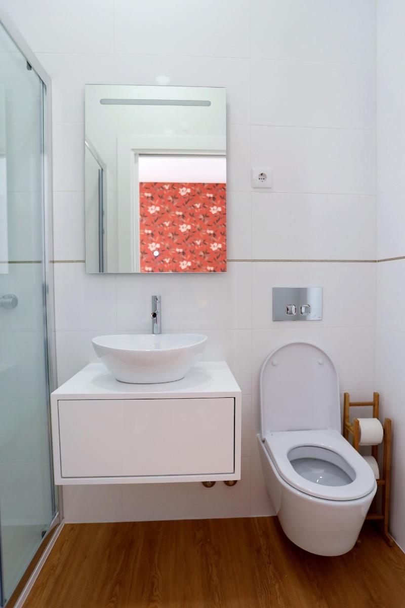 Glass Boutique - Rooms & Suites - Oda