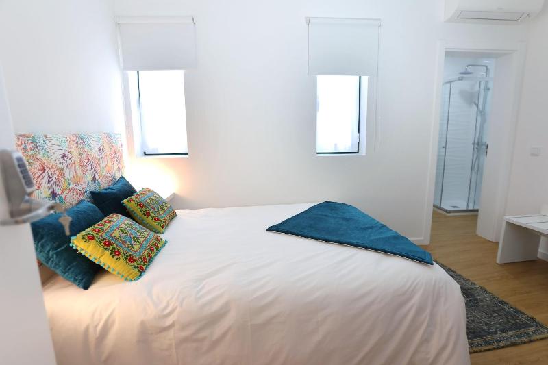 Glass Boutique - Rooms & Suites - Oda