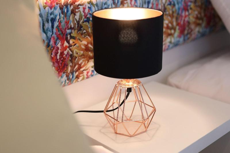 Glass Boutique - Rooms & Suites - Oda
