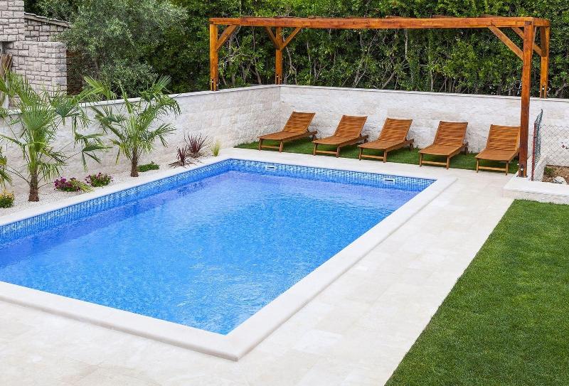 Villa Mediterranea - Genel