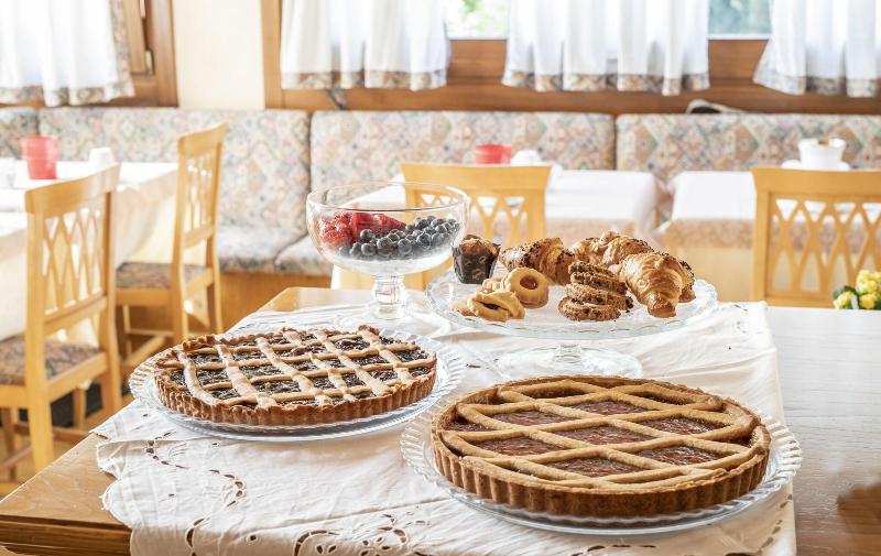 Hotel Piuro - Restoran