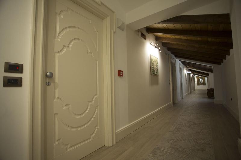 Tenuta D'Ausilio - Lobi