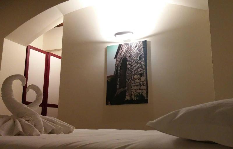 Il Borgo Ospitale - Albergo Diffuso - Oda