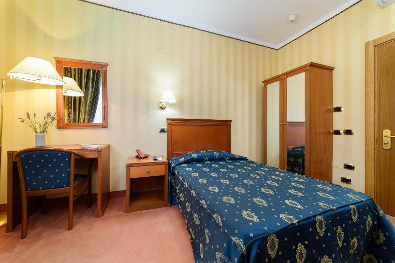 Hotel Hermitage - Oda