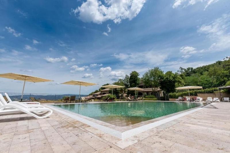 Altarocca Wine Resort - Havuz