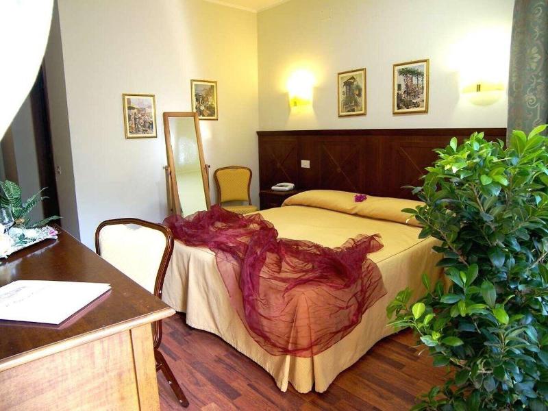 Al Poggio Di Casalucense - Oda