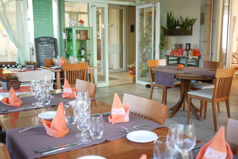 Auberge Aux Deux Sapins - Restoran