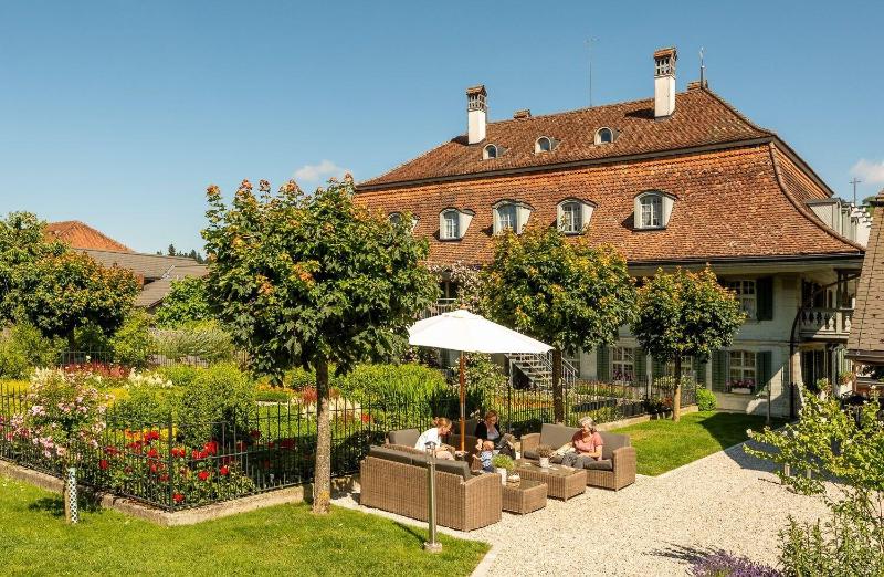 Romantik Hotel Bären - Genel