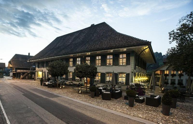 Romantik Hotel Bären - Genel