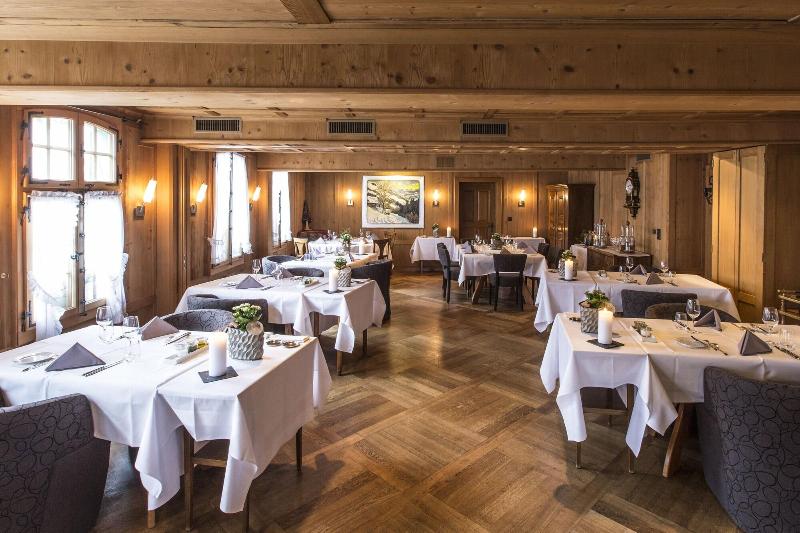 Romantik Hotel Bären - Restoran