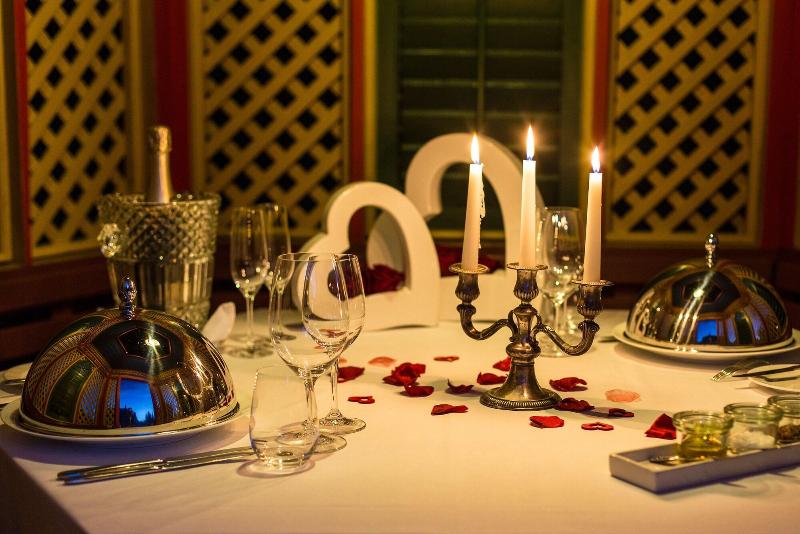 Romantik Hotel Bären - Teras