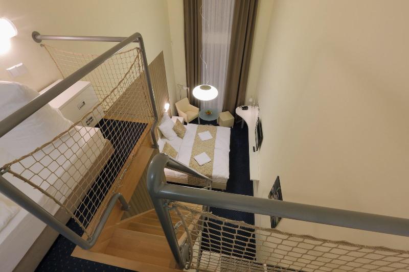 Esmarin Wellness Hotel - Oda