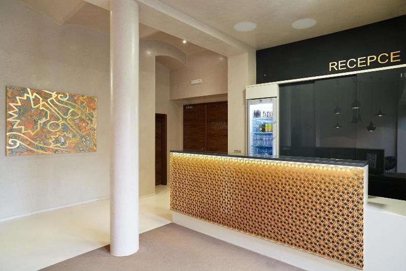 Hotel Rajska Zahrada - Lobi