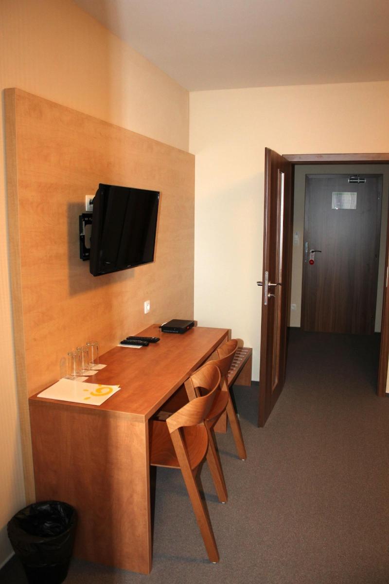 Hotel TOÄ - Oda