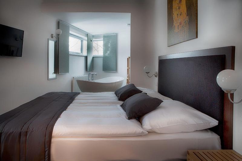 Hotel Koruna - Lobi