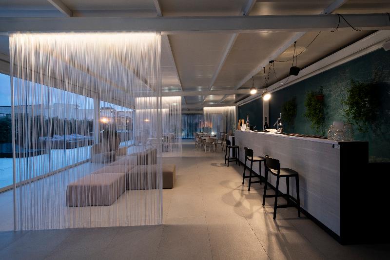 Alkamuri Posh Hotel & Spa - Bar
