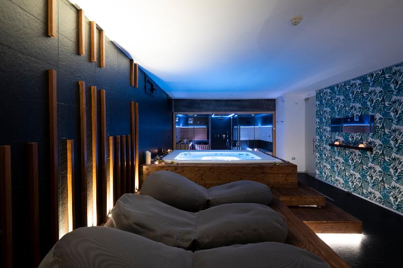 Alkamuri Posh Hotel & Spa - Aktivite