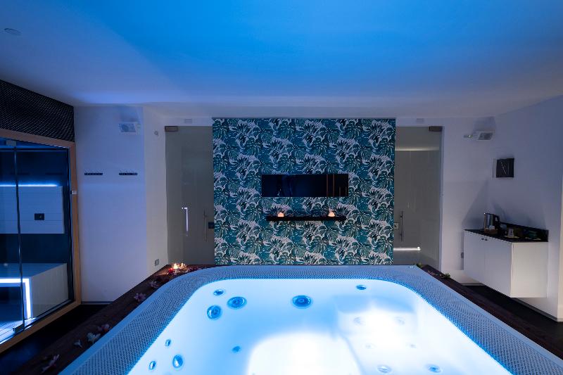Alkamuri Posh Hotel & Spa - Aktivite