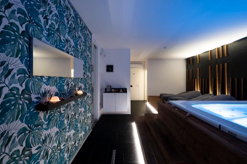 Alkamuri Posh Hotel & Spa - Aktivite