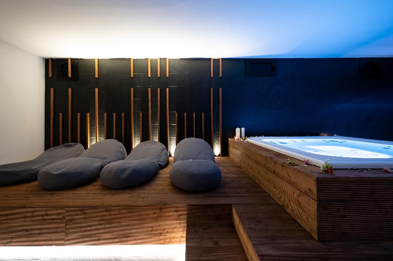 Alkamuri Posh Hotel & Spa - Aktivite