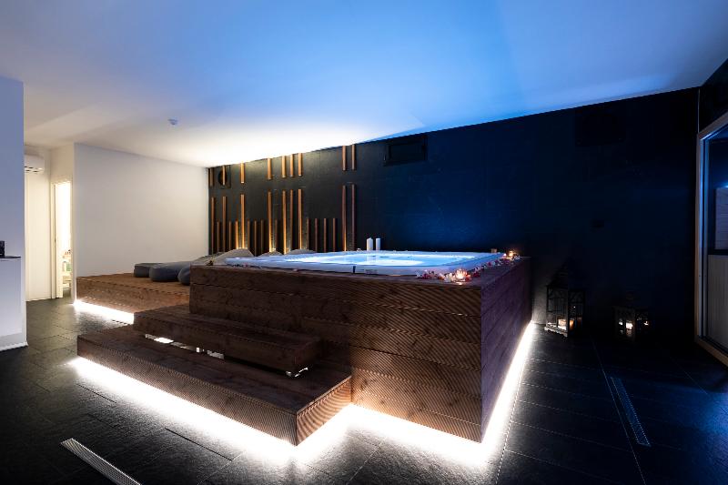 Alkamuri Posh Hotel & Spa - Aktivite