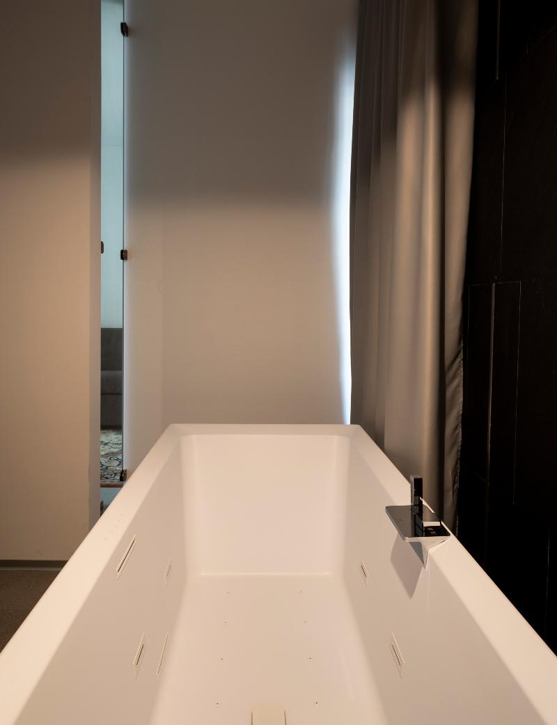 Alkamuri Posh Hotel & Spa - Oda