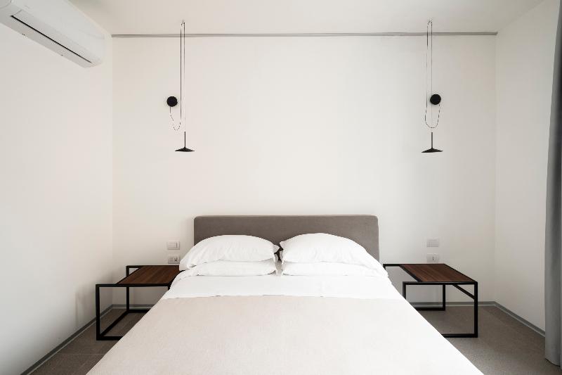 Alkamuri Posh Hotel & Spa - Oda
