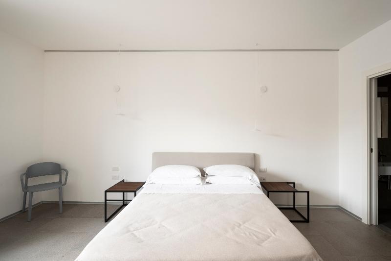 Alkamuri Posh Hotel & Spa - Oda
